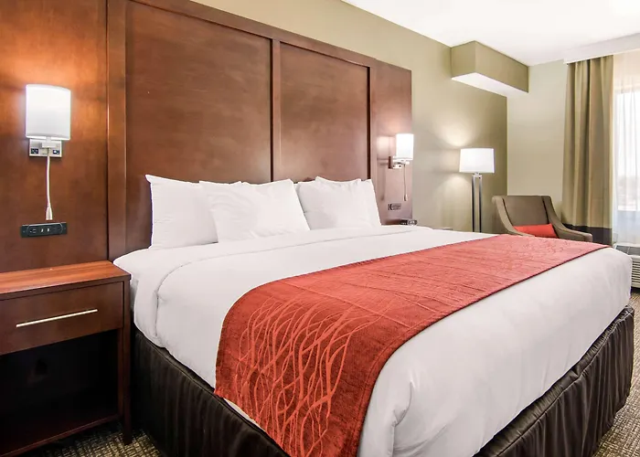 Comfort Inn & Suites - Independence