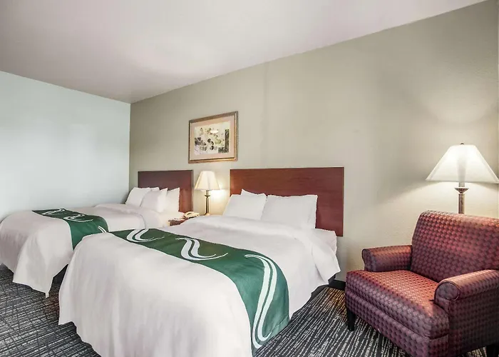 Quality Inn Parsons North